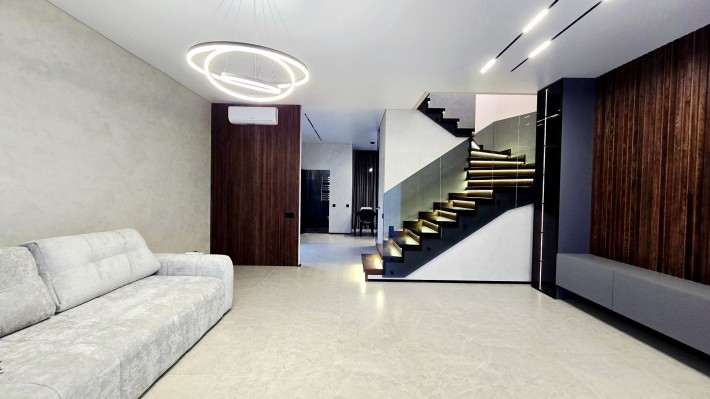 Продаж Будинку | Дуплекса | З Ремонтом | Центральні Комунікації - фото 1