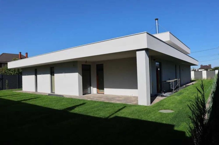 Будинок 180 м² на 10 сот землі- комфортне планування, відмінна локація - фото 1