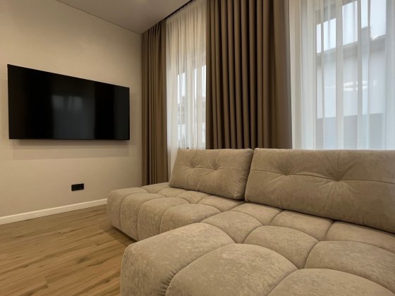 Продається таунхаус з ремонтом в Петропавлівській Борщагівці Петропавлівська Борщагівка