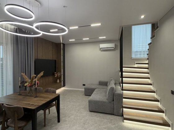 Продаж стильного дуплексу з ремонтом та меблюванням Петропавлівська Борщагівка