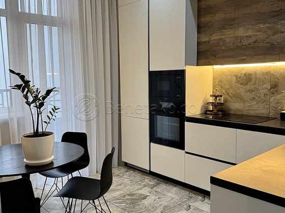 Однокомнатная квартира с балконом в Ж/К «Элегия Парк». Одеса