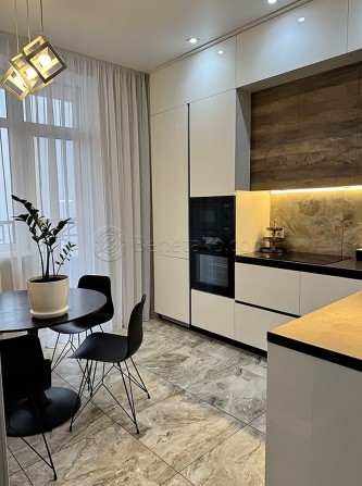 Однокомнатная квартира с балконом в Ж/К «Элегия Парк». - фото 1