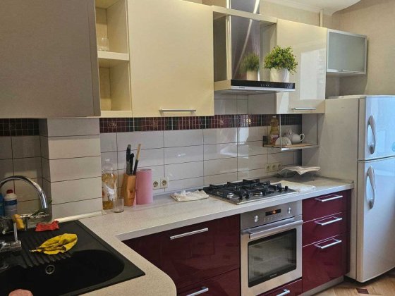 3-х кімнатна квартира  вул.Деміївська 35-Б, СВІТЛО НЕ ВИМИКАЮТЬ. Київ