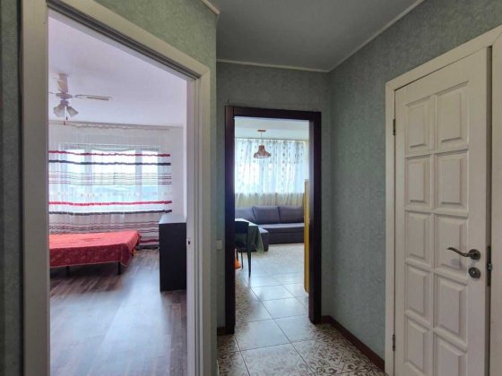 Без комісії! Закревського, 42А чудова 1 кімнатна з меблями, технікою Киев