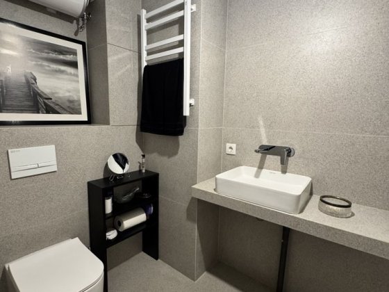 Продаж 3 к квартири Левка Лукьяненко 11А Київ