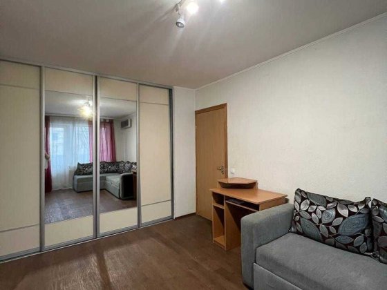 Продаж затишної 1-к квартири на вул.Міллютенка Киев