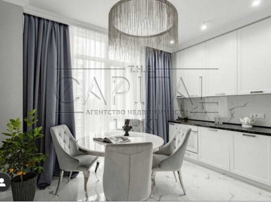 Чудова 2 кімнатна в ЖК Бульвар Фантів