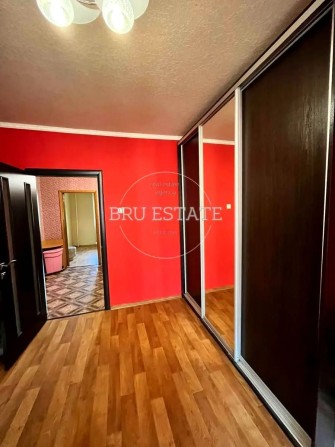 Продаж 3 к квартири Харківська Позняки 2й поверх - фото 1