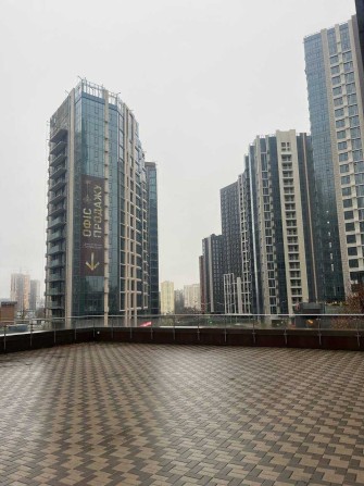 2к. квартира  Печерськ 80м світла простора квартира - фото 1