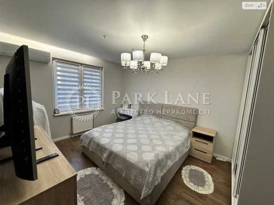 Продаж ЖК Патріотика 2 кімнати вул Русової  7а метро Позняки Київ