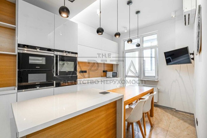 Панорама на Печерську 145 м2 купити квартиру Коновальця 3 спальні - фото 1