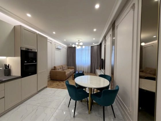 Терміново! Новий ремонт ЖК Аристократ Коновальца Евгения, центр Київ