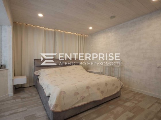 Продаж 3-кімнатна з якісним ремонтом, Дарниця, Держпрограми! Киев