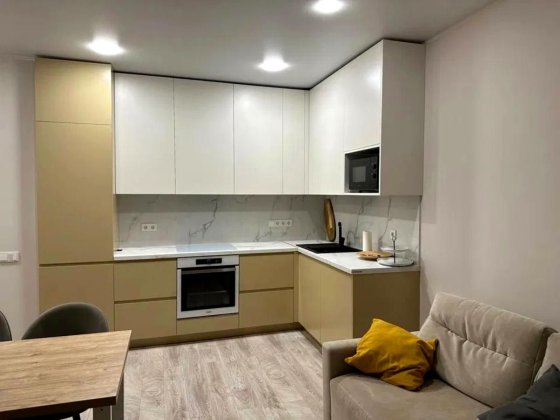 Світла та затишна 3-кімнатна квартира 80 м² ЖК Традиція Киев