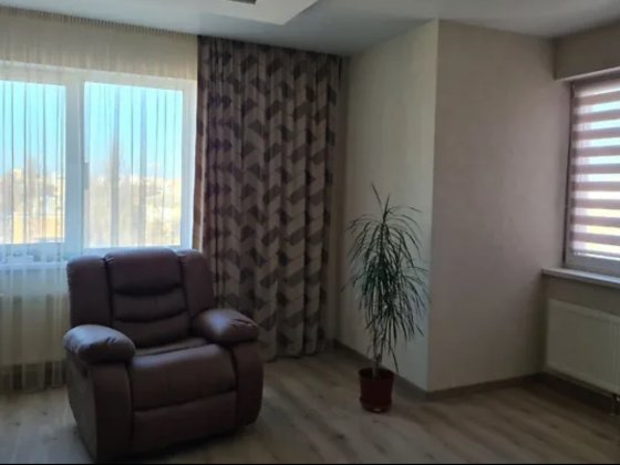 Продаж 3-к квартири вул. Чорних Запорожців 26а Київ