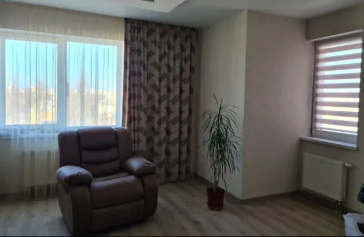Продаж 3-к квартири вул. Чорних Запорожців 26а - фото 1