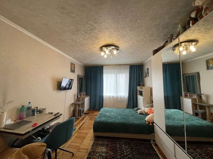 Продаж 3-к квартири вул. Синьоозерна, 4А Святошинський район - фото 1