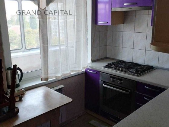 Продам 3к квартиру/ метро Лісова 5хв/ Курчатова 18 Київ