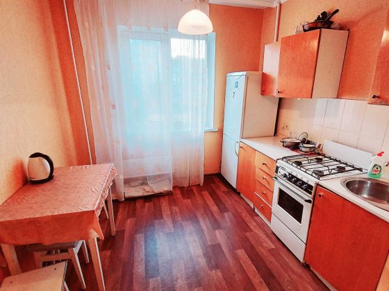 4х.вул.Сержа Лифаря 5.Троещина,Фестивальний. Київ