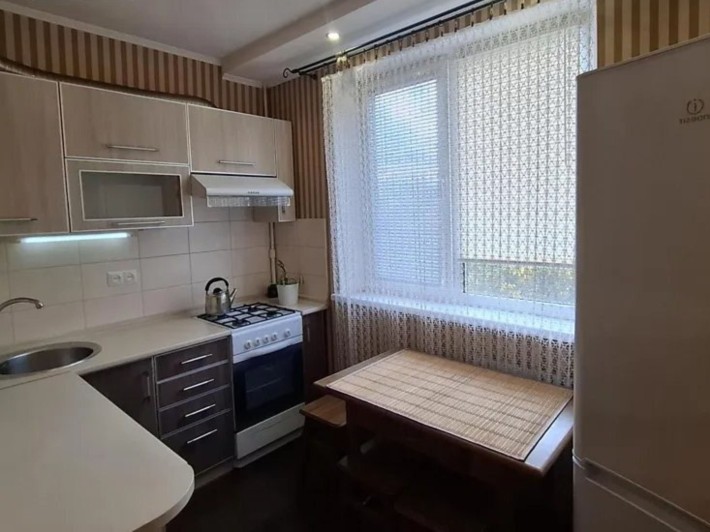 ЗАТИШНА квартира неподалік від ТРЦ Республіка - фото 1