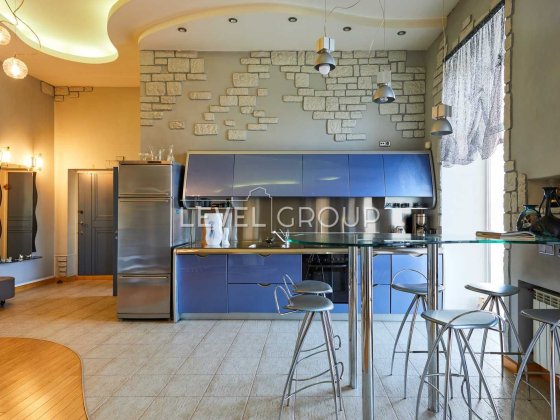 Продам квартиру БЕЗ% пров. Музейний центр міста Майдан Незалежності Киев