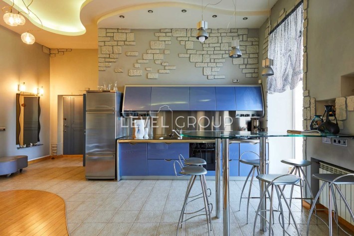 Продам квартиру БЕЗ% пров. Музейний центр міста Майдан Незалежності - фото 1