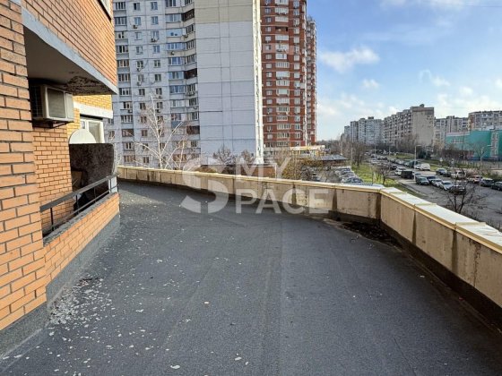 Євро 2к 59м цегляний будинок на Данькевича 14 Троєщина Цвєтаєвої Київ