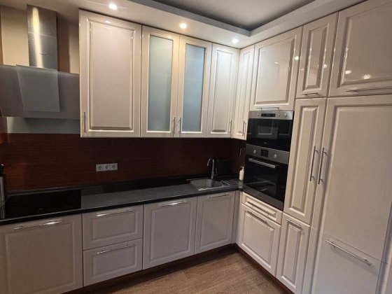 ЖК Кришталеві Джерела зручна 3К/84м2 якісний дизайнерський ремонт Киев