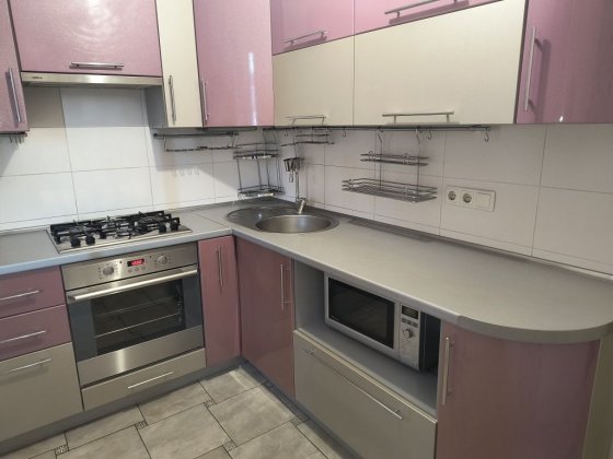 Продаж  Е відновлення ст.м.Оболонь трьохкімнатної вул.Архіпенко 1/12 Киев