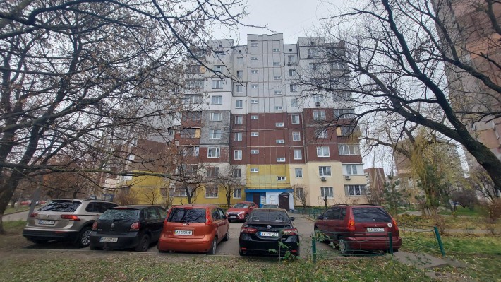 Продажа 3-х кім квартири вул. Рональда Рейгана, 11 - фото 1