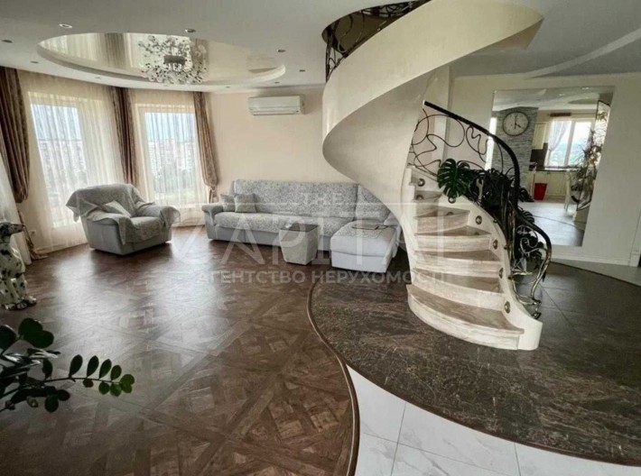 Продажа дома, ул. Комбинатная, ЖК Садовый, Днепровский р-н - фото 1