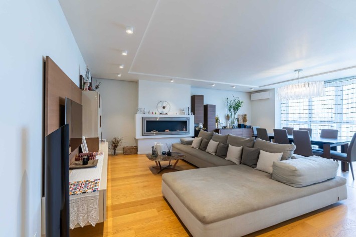 Продажа квартири 180м  4К  Ділова 2Б Олімпійський - фото 1