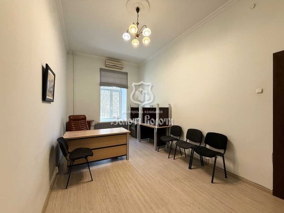 Квартира, 2к. Гарний стан. Болбочана, 4, Печерськ. Можна під комерцію Київ