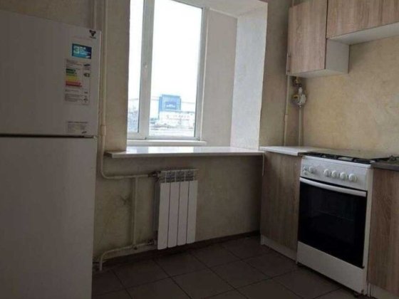 1 кімнатна велика квартира, метро Мінська 7хвилин Київ