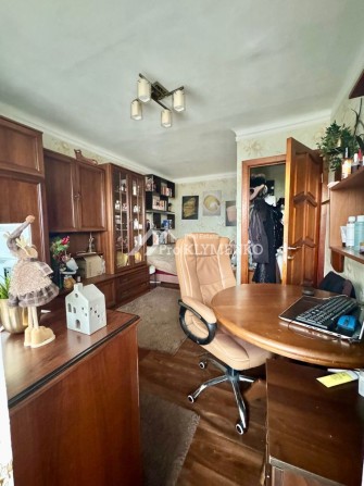 Гроденська вул. (Гродненська), 27, Празька, Дарницька площа - фото 1