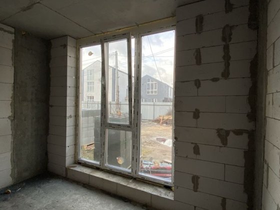 Без%Продаж квартири,Оформлення право власності ,до метро 5хв на авто Киев