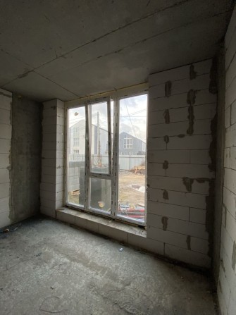 Без%Продаж квартири,Оформлення право власності ,до метро 5хв на авто - фото 1