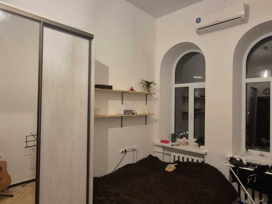 Без% Продаж 2кім метро Олімпійська вул. Велика Васильківська,56