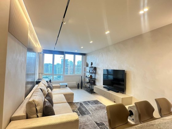 Печерск,Новопечерська Вежа ,Михайла Бойчука 41-Б Киев