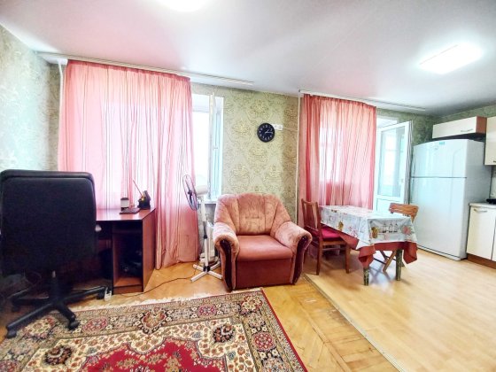 Простора квартира-студія, 40 м2, пр. Оболонський, м Мінська - 5 хв Київ