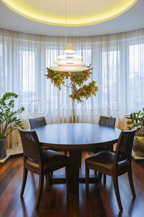 Продаж квартири з ремонтом Старонаводницька 13а Печерськ  Л.Украінки - фото 1