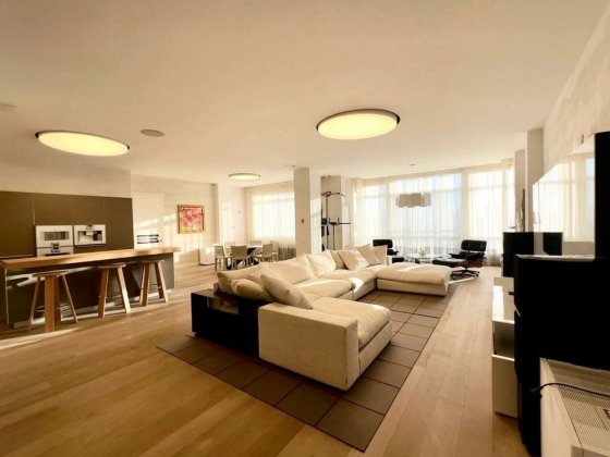 Елітна квартира в центрі Києва — вул. Грушевського, 9а Киев