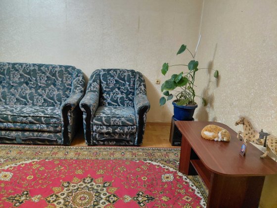 Продам 2 кім.квартиру на троєщині Киев