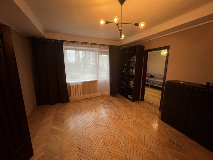 Терміновий продаж 3 кім. квартири Голосіївський район - фото 1
