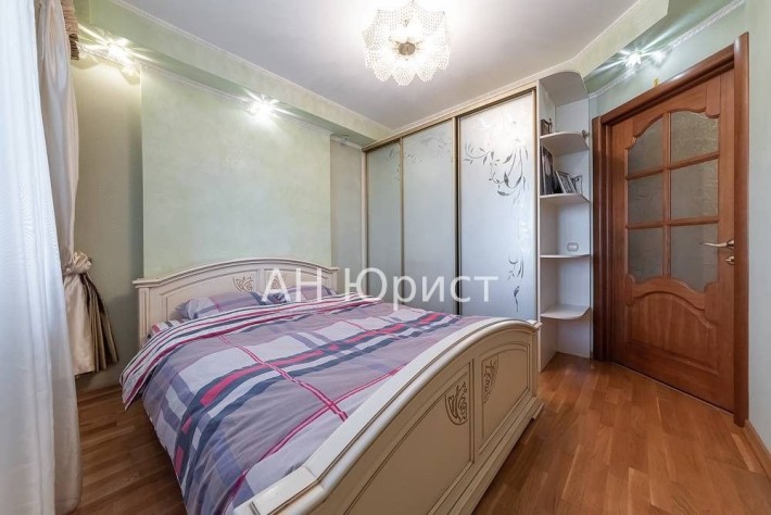 Продажа 3 к квартиры,Шолом -Алейхема7/20,Лесной массив - фото 1