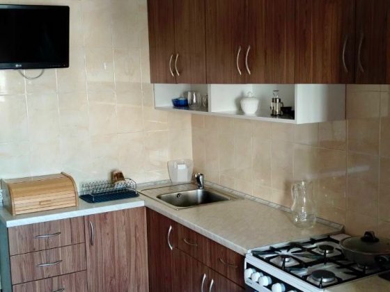 Будіщанська 9/40 , хороший стан , трикімнатна квартира Київ