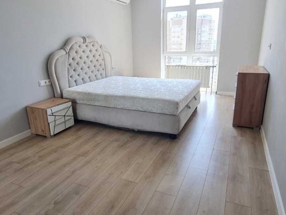 Продам 1к ЖК Русанівська Гавань, Микільсько - Слобідська 10, без % Київ