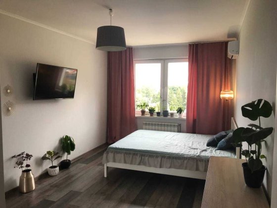 Продам свою 1-кімн. квартиру (м. "Васильківська") Київ