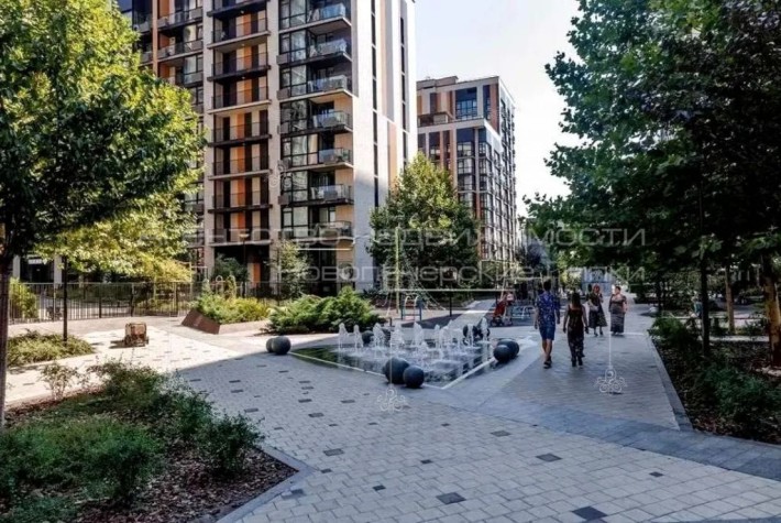 Продажа квартиры 81.5 м2 без ремонта Французский квартал 2 - фото 1