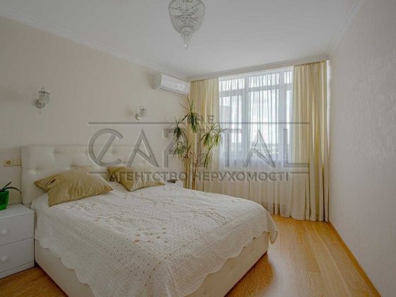 Продаж видової 2-кімнатної квартири в ЖК Park Stone ТЕРМІНОВО Київ